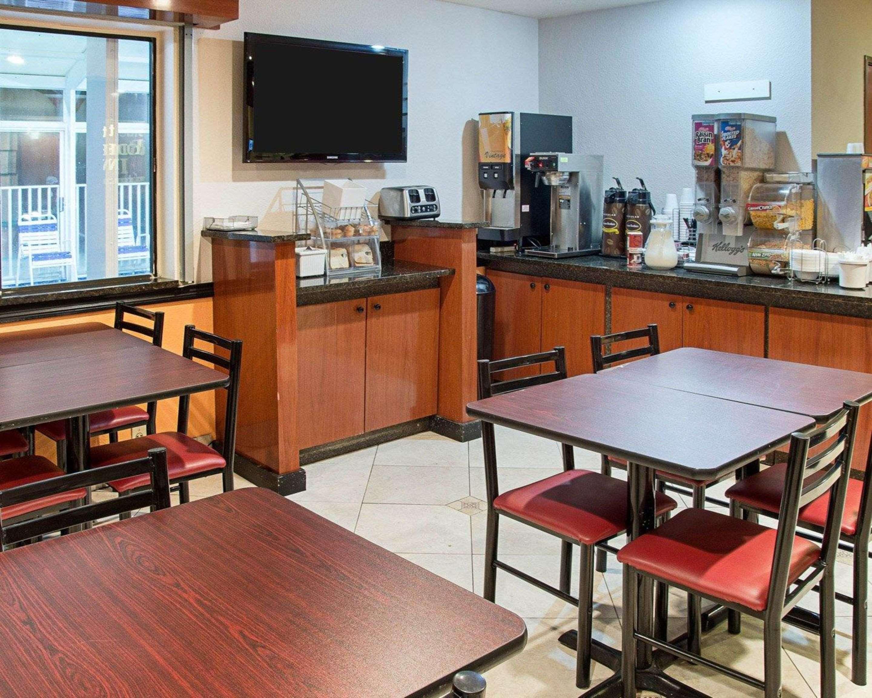Rodeway Inn Florence - Cincinnati South Экстерьер фото